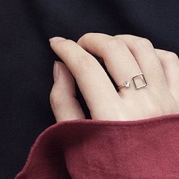 NEW!💙💎GEOMETRY SQUARE RING!💎💙OPEN MODERN LOVE! - Picture 3 of 8